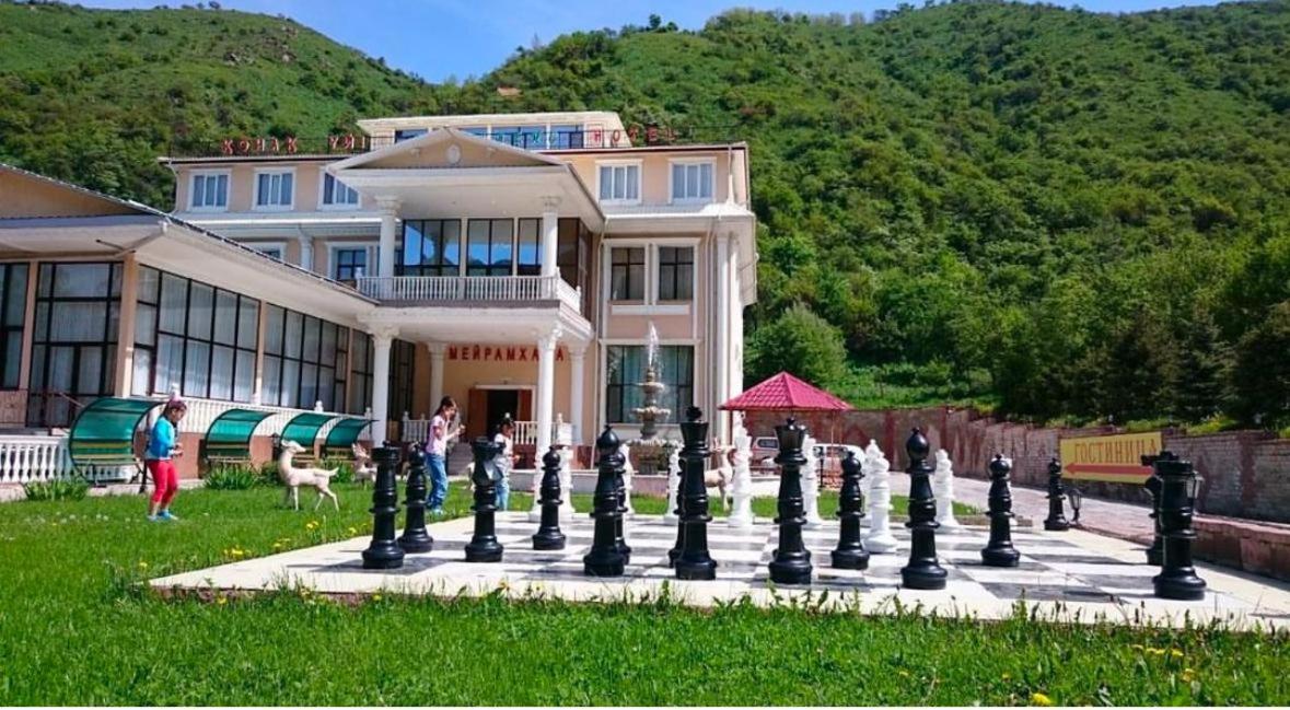 Эдельвейс Hotel Almaty Exterior foto